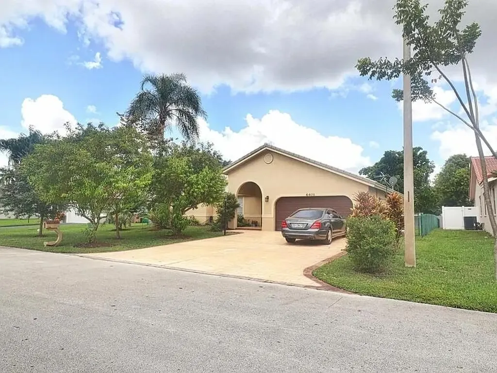 6401 W Sedgewyck Circle W Davie FL 33331