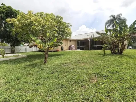 6401 W Sedgewyck Circle W Davie FL 33331
