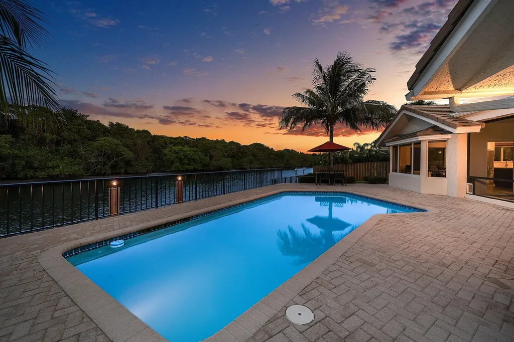 763 Camino Lakes Circle Boca Raton FL 33486
