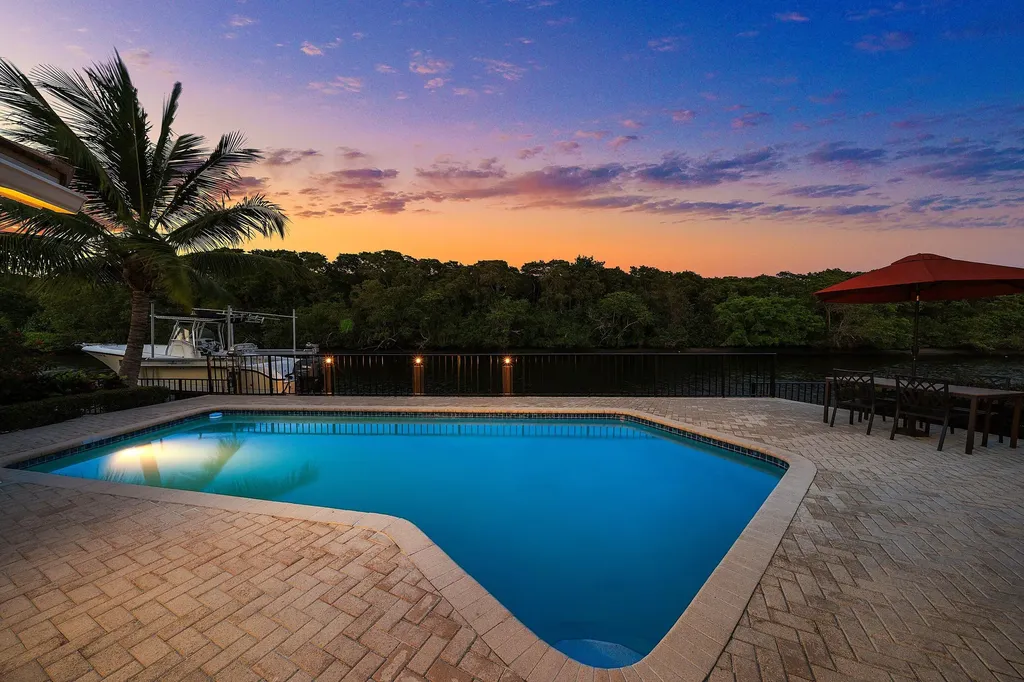 763 Camino Lakes Circle Boca Raton FL 33486