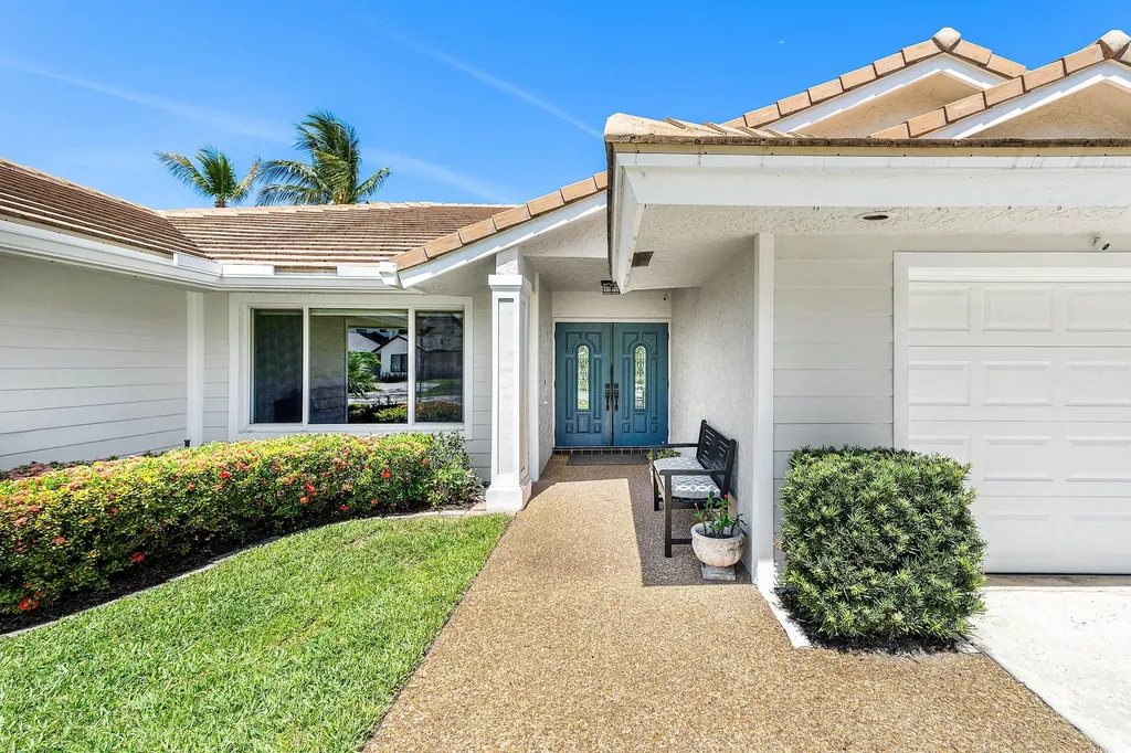 763 Camino Lakes Circle Boca Raton FL 33486