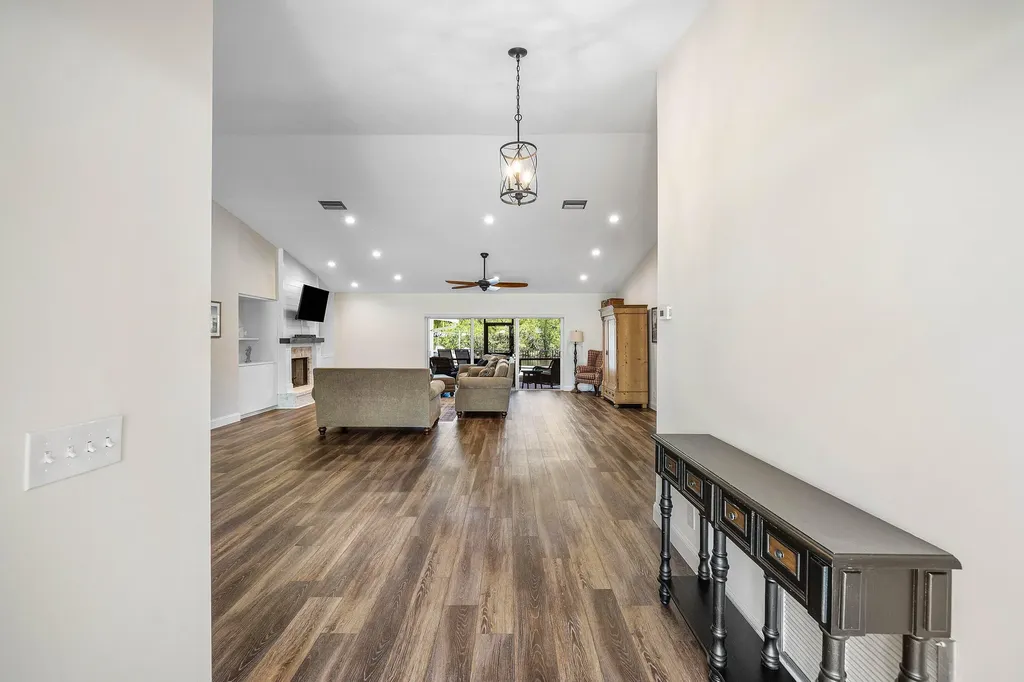 763 Camino Lakes Circle Boca Raton FL 33486