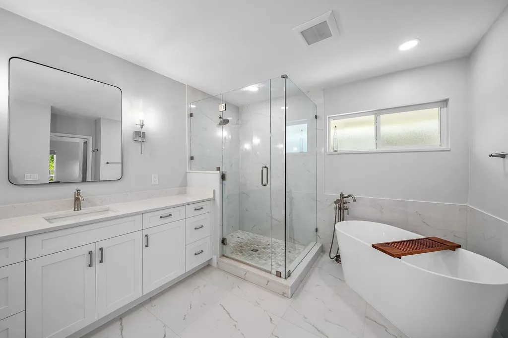 763 Camino Lakes Circle Boca Raton FL 33486