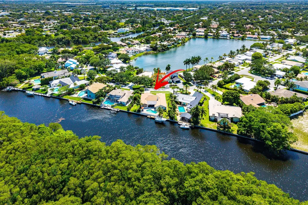 763 Camino Lakes Circle Boca Raton FL 33486