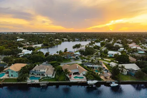 763 Camino Lakes Circle Boca Raton FL 33486