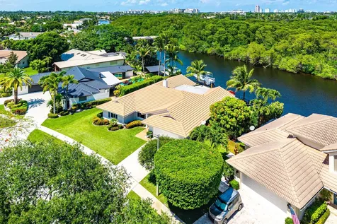 763 Camino Lakes Circle Boca Raton FL 33486