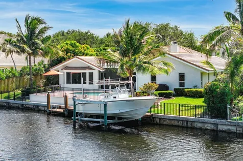 763 Camino Lakes Circle Boca Raton FL 33486