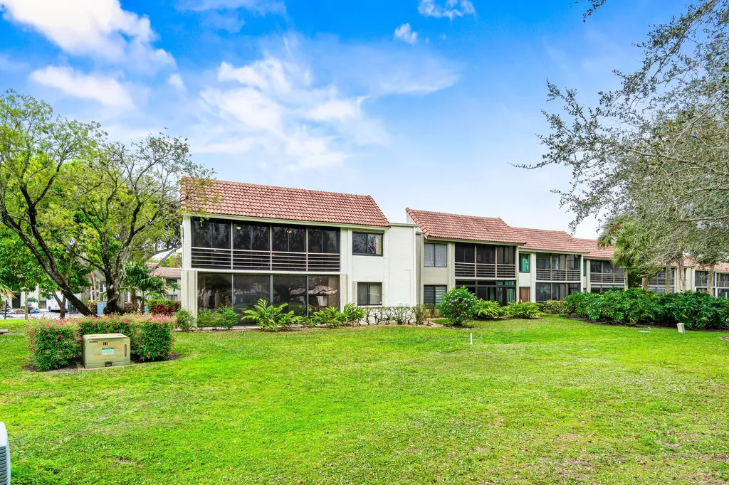 5687 Fairway Park Drive Boynton Beach FL 33437