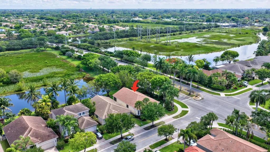 19305 SW 66th Street Pembroke Pines FL 33332