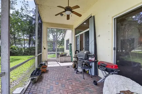 19305 SW 66th Street Pembroke Pines FL 33332