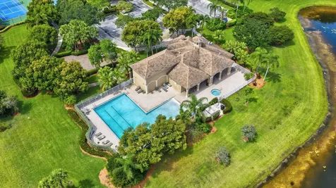 19305 SW 66th Street Pembroke Pines FL 33332