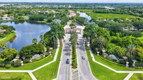 19305 SW 66th Street Pembroke Pines FL 33332