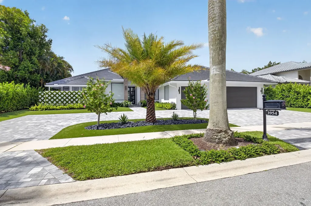 3954 NW 52nd Street Boca Raton FL 33496