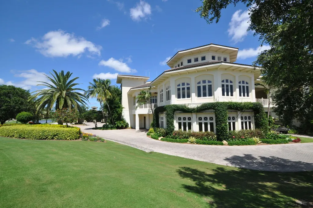3954 NW 52nd Street Boca Raton FL 33496