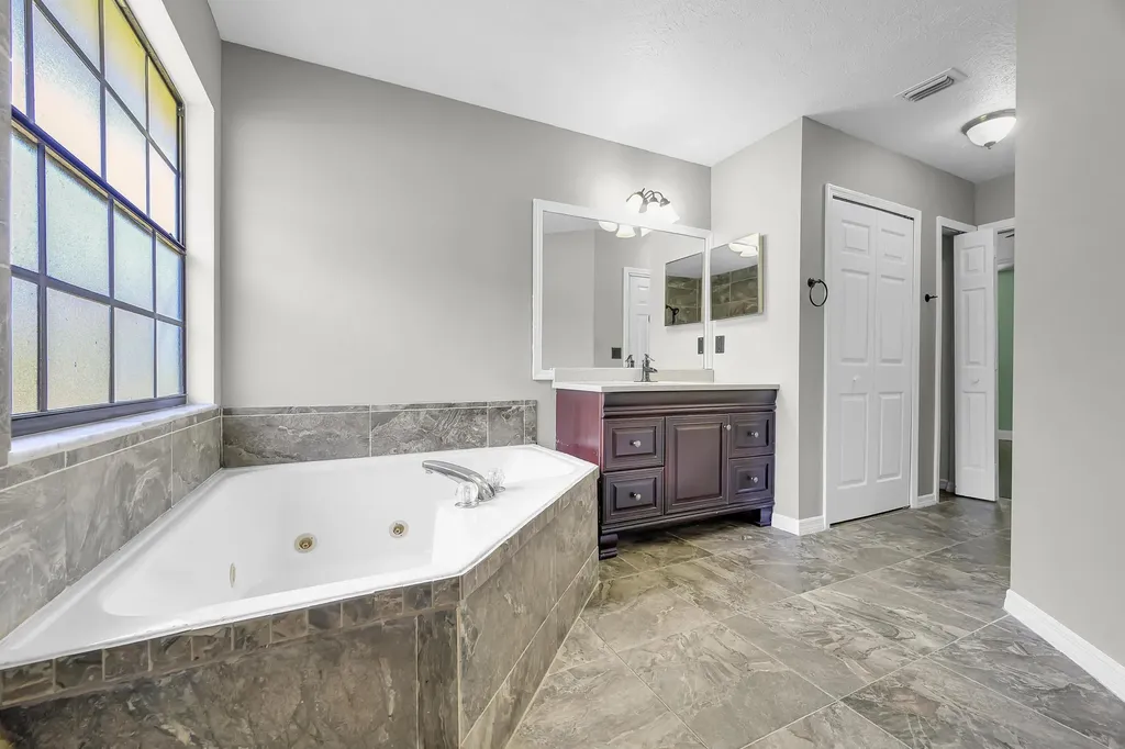 601 Howard Street Fort Pierce FL 34982