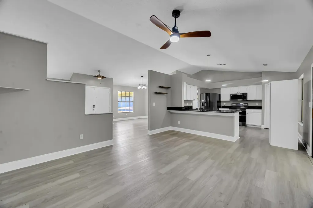 601 Howard Street Fort Pierce FL 34982