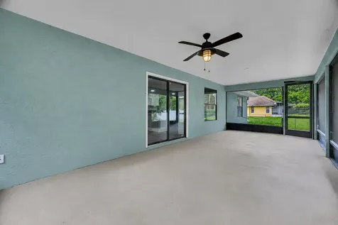 601 Howard Street Fort Pierce FL 34982