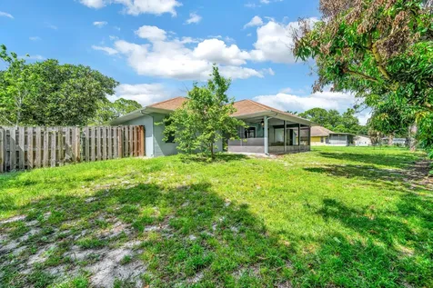 601 Howard Street Fort Pierce FL 34982