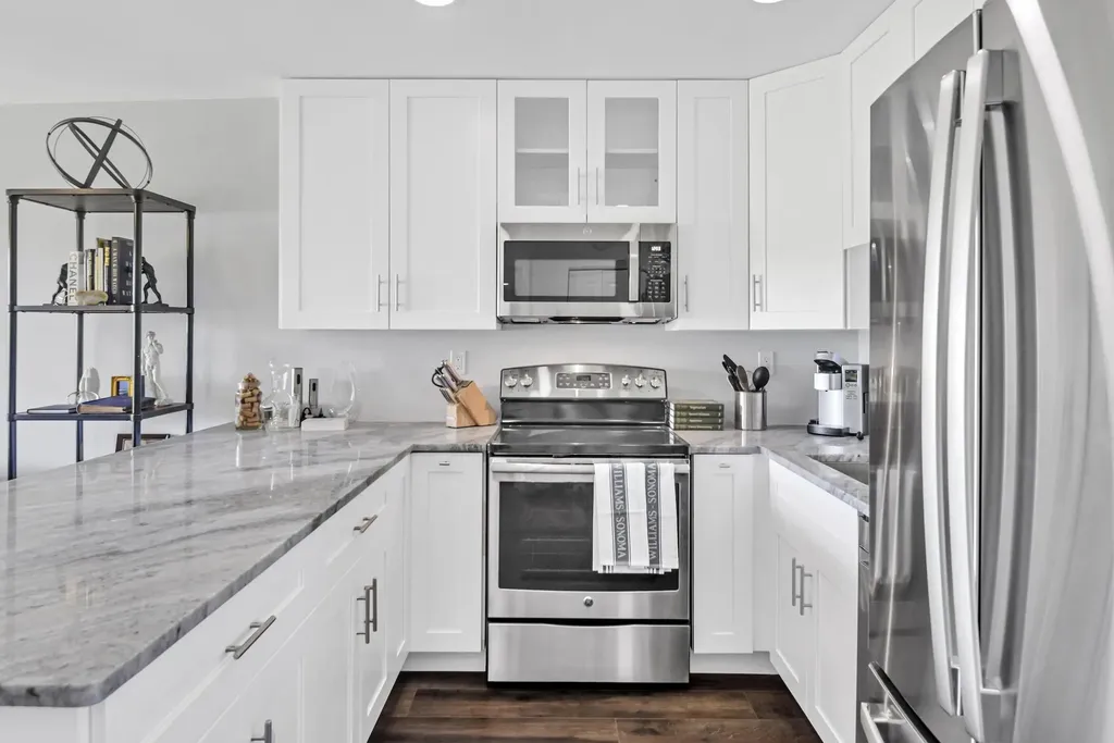 401 Greensward Lane Delray Beach FL 33445