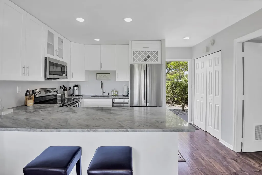 401 Greensward Lane Delray Beach FL 33445