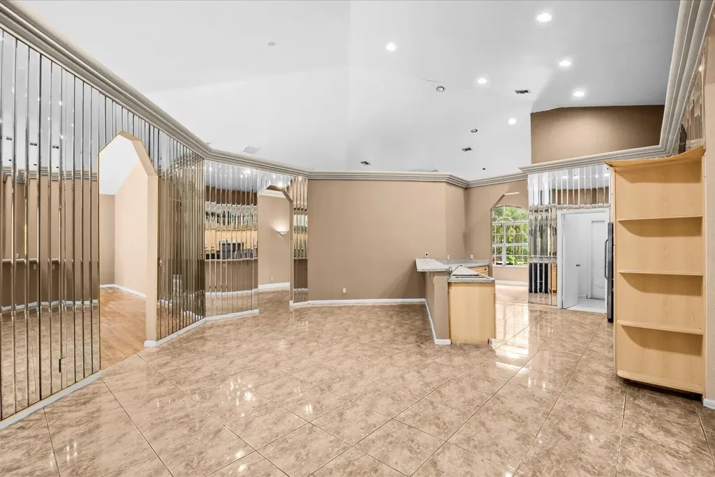 12390 N 53rd Road Road N The Acreage FL 33411