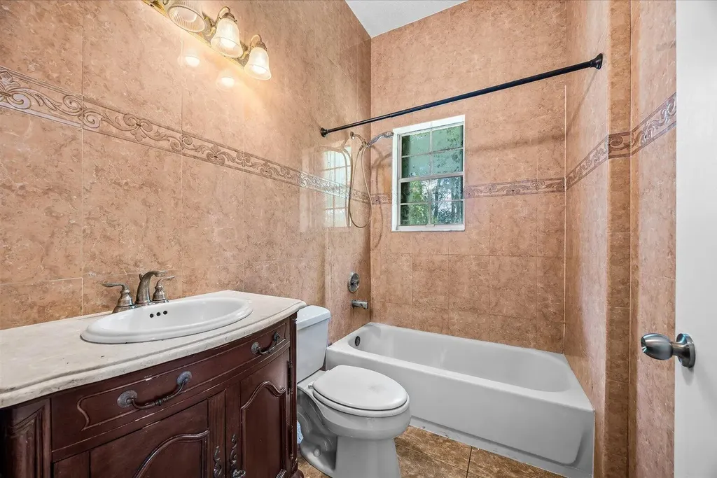 12390 N 53rd Road Road N The Acreage FL 33411