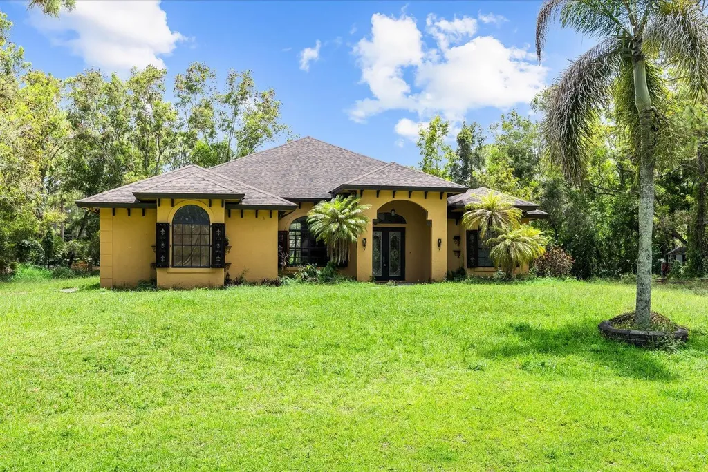 12390 N 53rd Road Road N The Acreage FL 33411