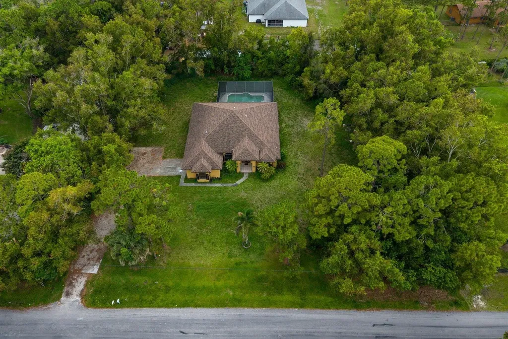 12390 N 53rd Road Road N The Acreage FL 33411