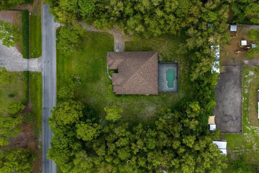 12390 N 53rd Road Road N The Acreage FL 33411