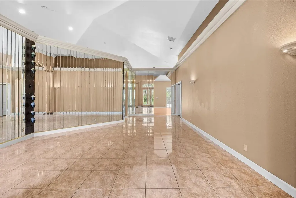 12390 N 53rd Road Road N The Acreage FL 33411
