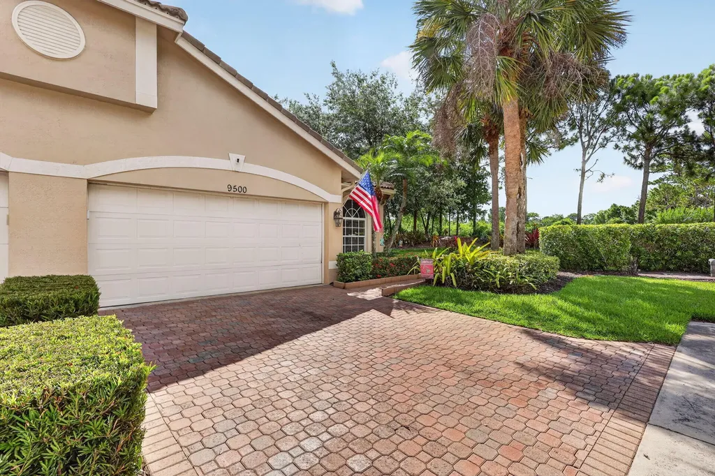 9500 Crooked Stick Lane Port St Lucie FL 34986
