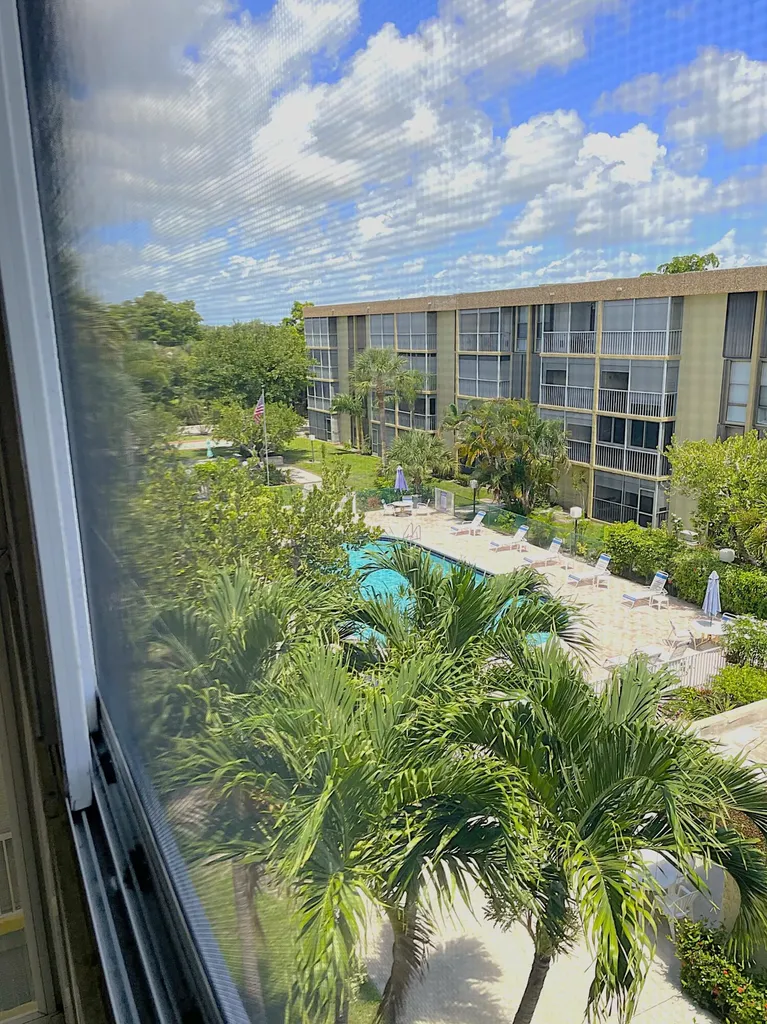 367 S Federal Highway Deerfield Beach FL 33441