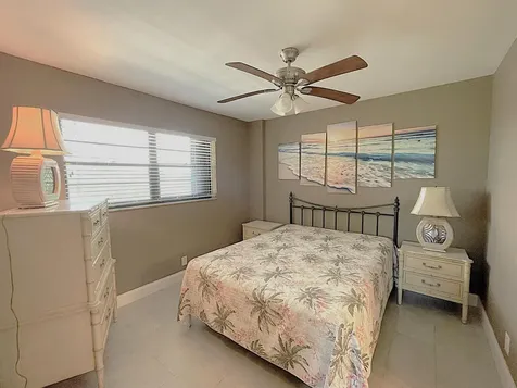 367 S Federal Highway Deerfield Beach FL 33441