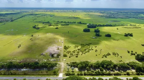 28095 NW 72nd Avenue Okeechobee FL 34972