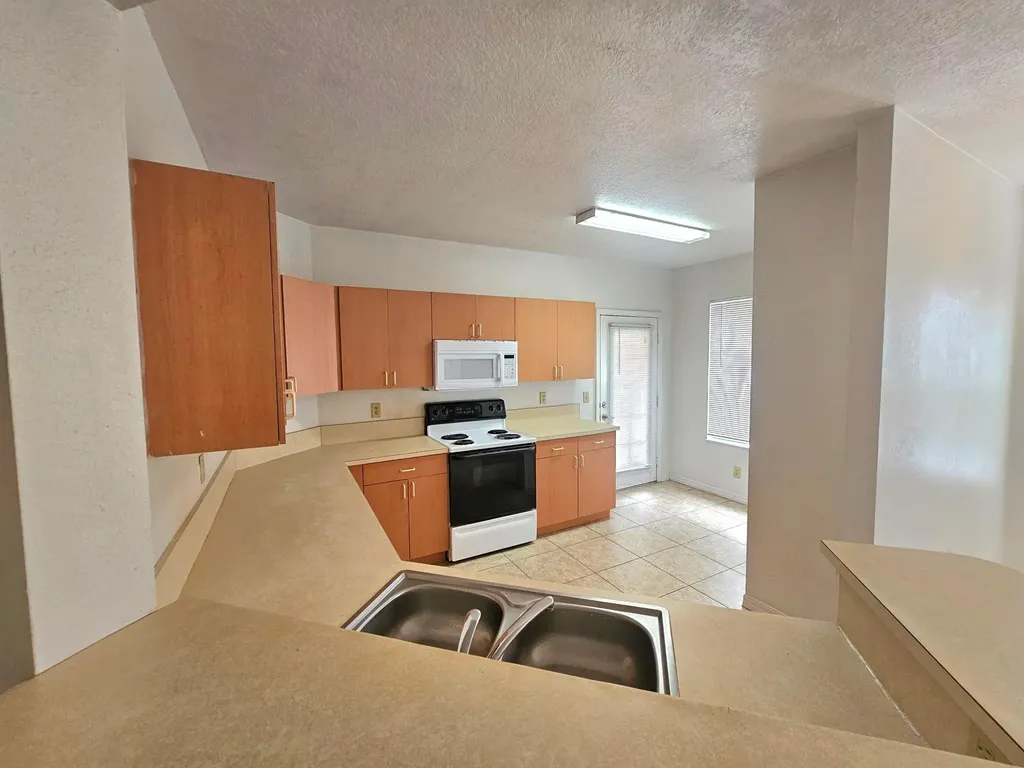 112 SW Peacock Boulevard Port St Lucie FL 34986