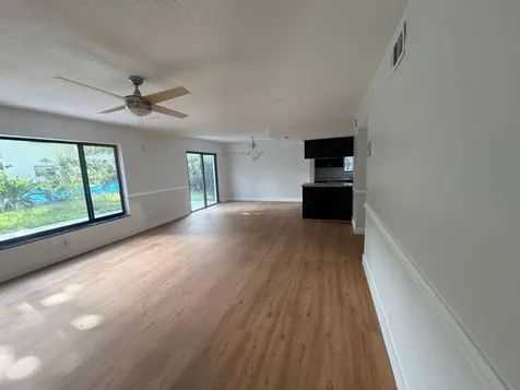 4340 NW 80th Avenue Coral Springs FL 33065