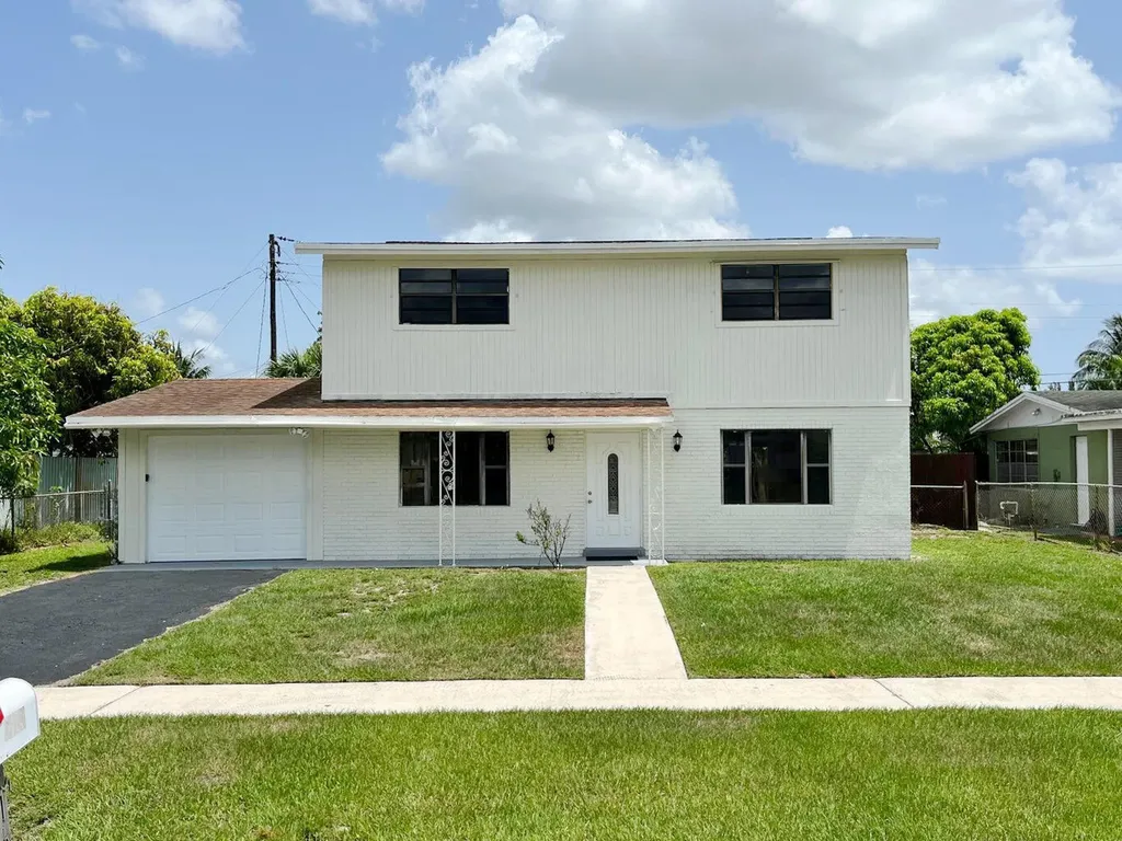 5163 Marion Place West Palm Beach FL 33407