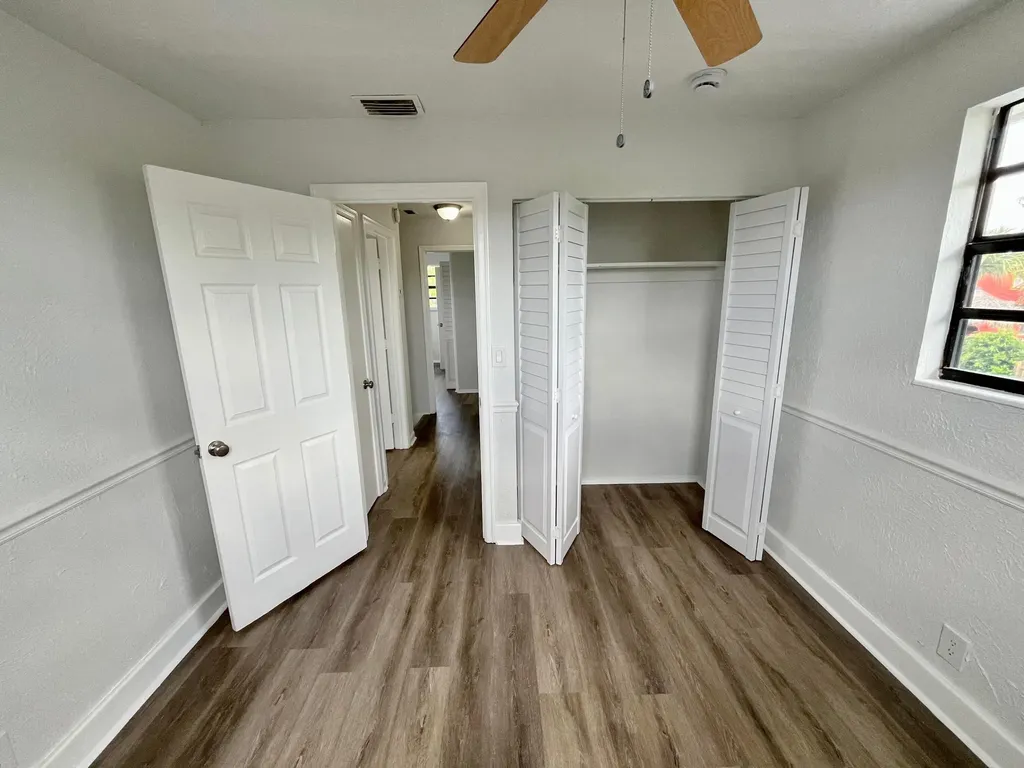 5163 Marion Place West Palm Beach FL 33407