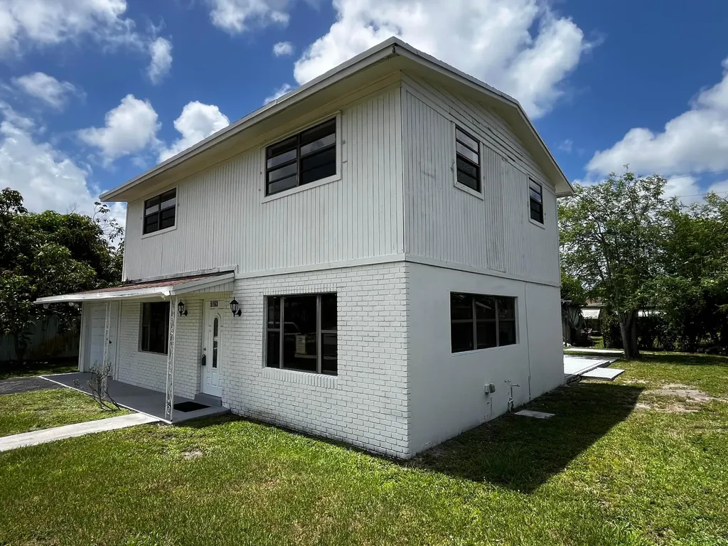 5163 Marion Place West Palm Beach FL 33407