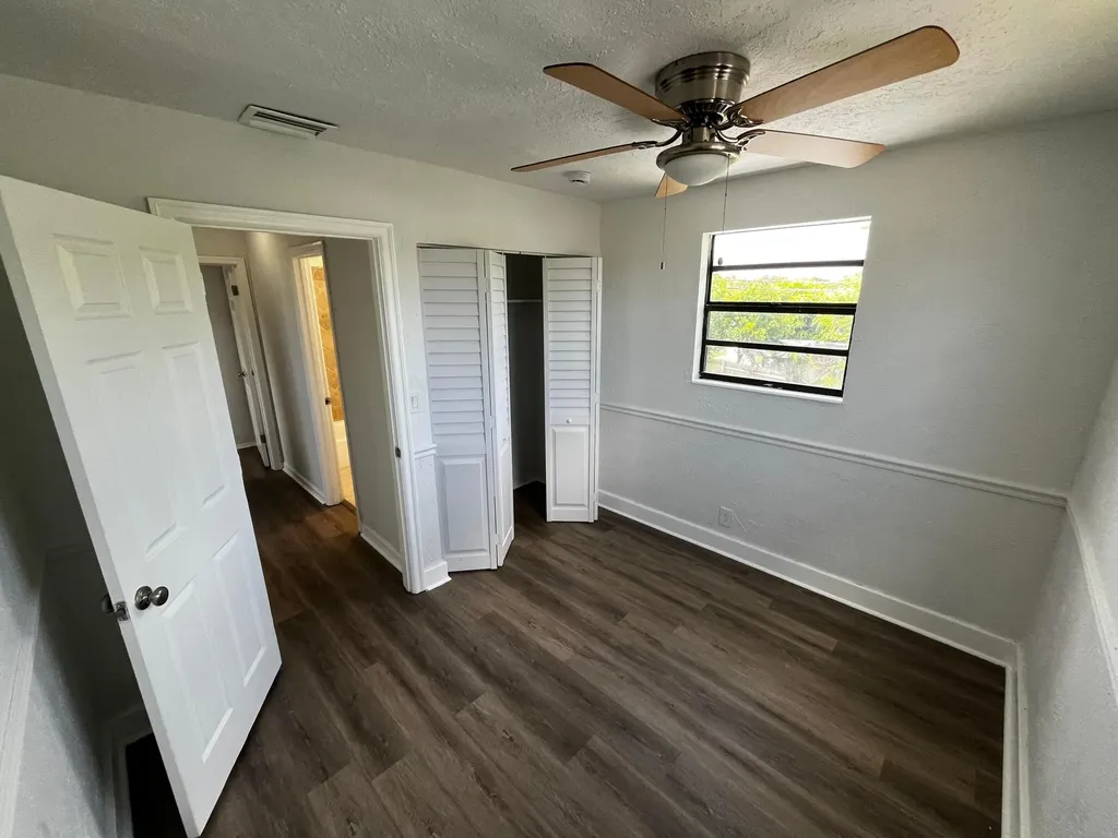 5163 Marion Place West Palm Beach FL 33407