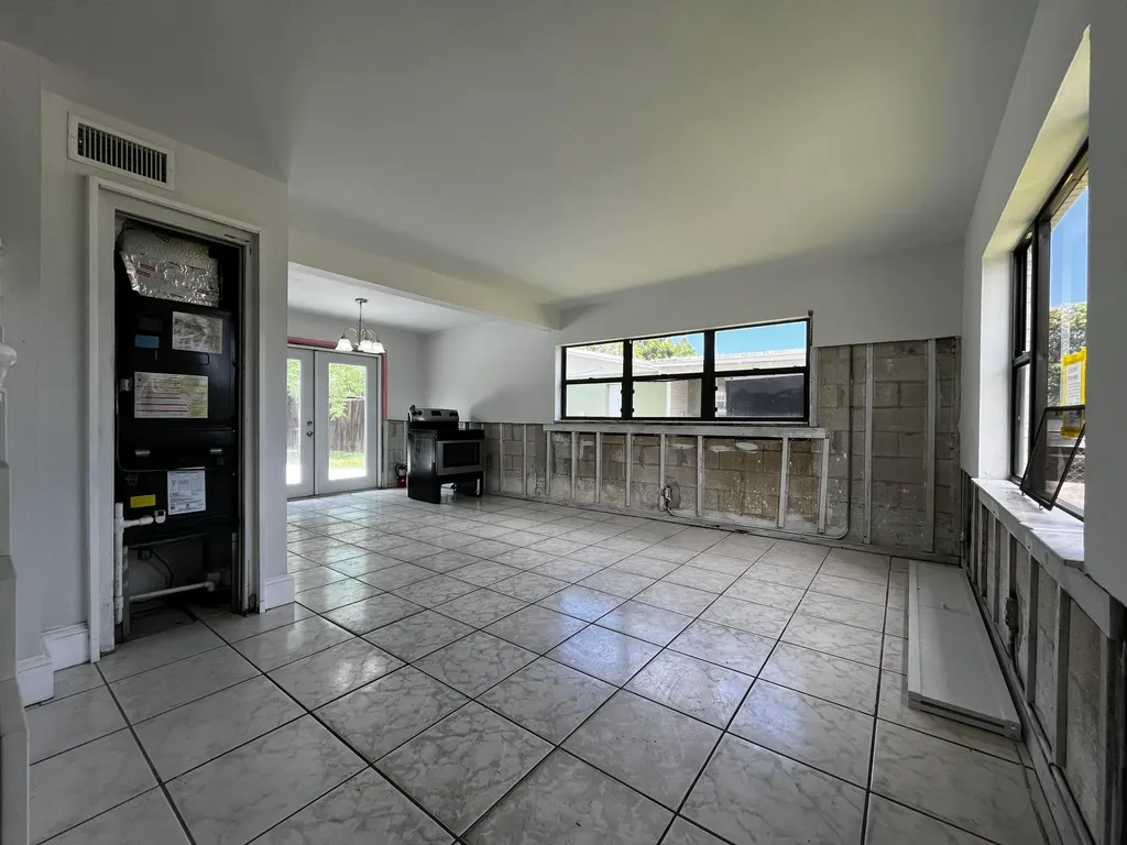 5163 Marion Place West Palm Beach FL 33407