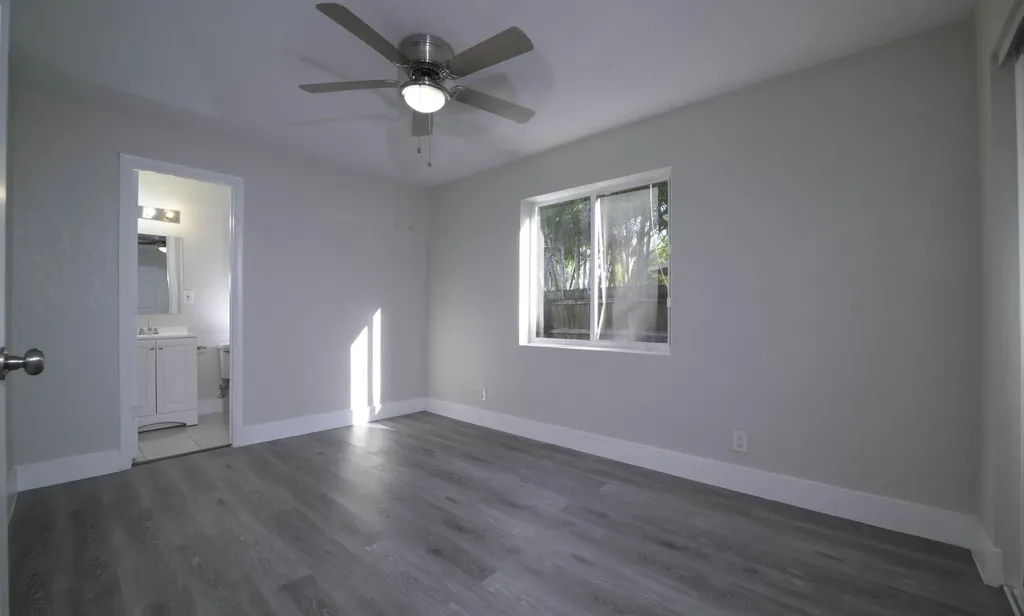 1126 NE 16th Place Fort Lauderdale FL 33305