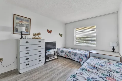 5190 E Sabal Palm Boulevard Tamarac FL 33319