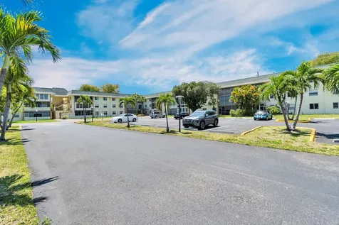 5190 E Sabal Palm Boulevard Tamarac FL 33319