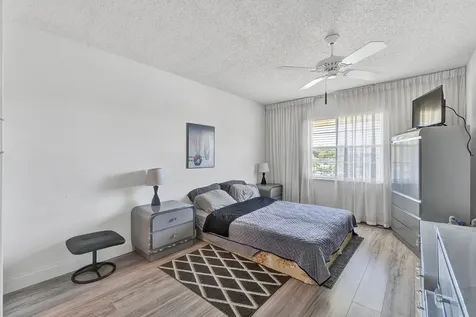 5190 E Sabal Palm Boulevard Tamarac FL 33319
