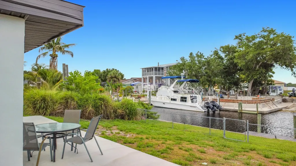 3234 Daytona Drive Punta Gorda FL 33983
