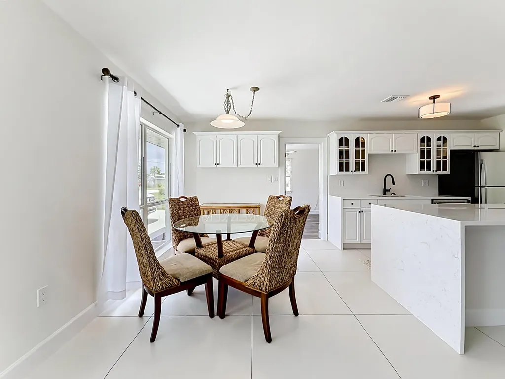 3234 Daytona Drive Punta Gorda FL 33983