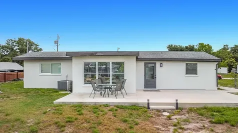 3234 Daytona Drive Punta Gorda FL 33983