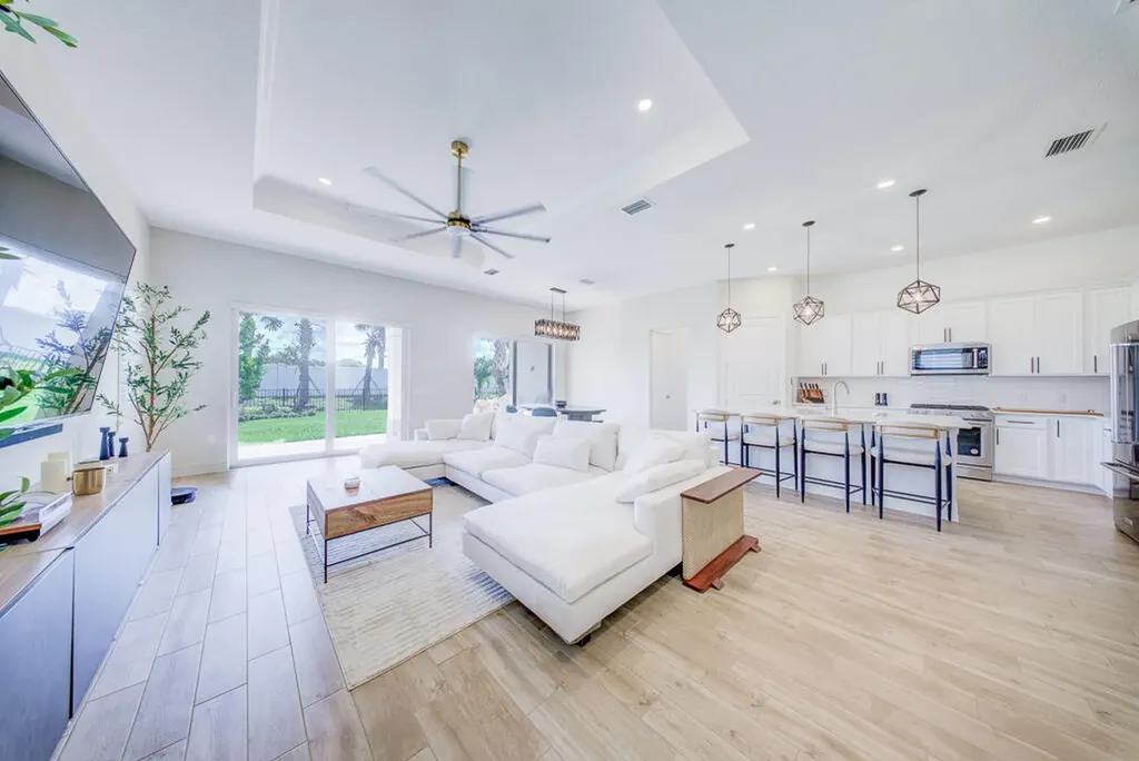 10562 Northbrook Circle Palm Beach Gardens FL 33412