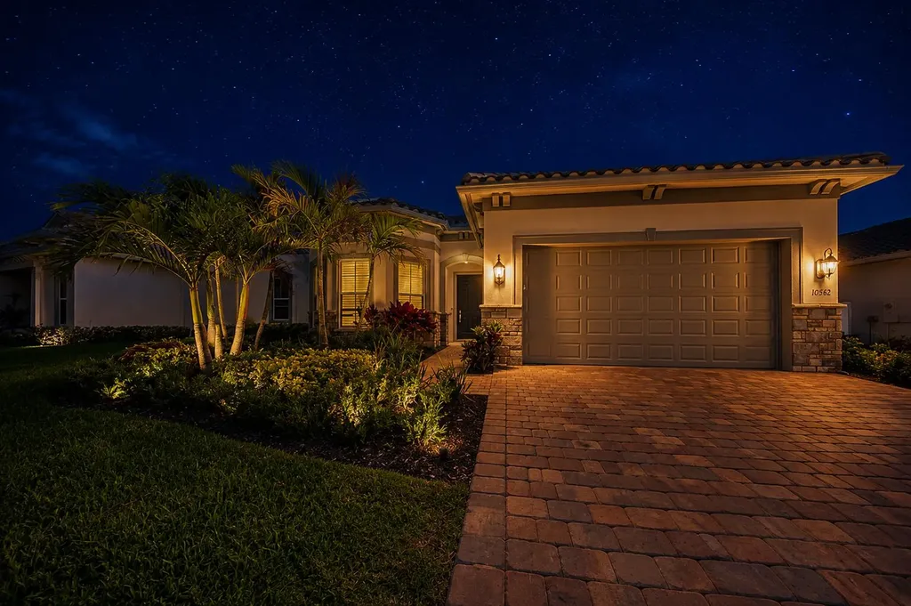 10562 Northbrook Circle Palm Beach Gardens FL 33412